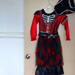 Girls size 7/8, Medium pirate costume with hat